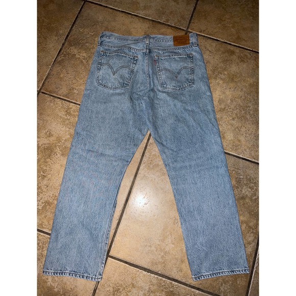 Levi’s Wedgie Straight Premium Jeans Size 30 - Picture 2 of 3